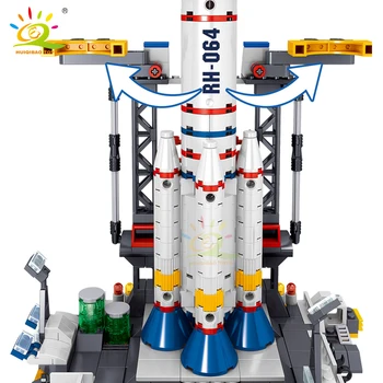 HUIQIBAO 664PCS Vesoljski Raketni Začela Znanja gradniki Nastavite Mesto Vesoljsko Model Opeke, Gradbeništvo Igrače Za Otroke Prijatelj