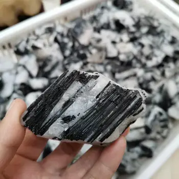 Naravni Črni Turmalin Kristalov Raw Black rutilated Kristalno Mineralnih Vzorcu Energije Zdravilni Kamen