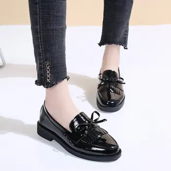 LIHUAMAO British college slog peni loafers ženske stanovanj čevelj stranka obleko urad kariero tassel zdrsne na ravno čevlji