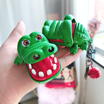 2020 Vroče Prodaje Ustvarjalne Majhnosti Krokodil Usta Zobozdravnik Ugriz V Prst Igra, Keychain Moških Otroci Smešno Gags Igrača Ključnih Verige Stranka Darilo