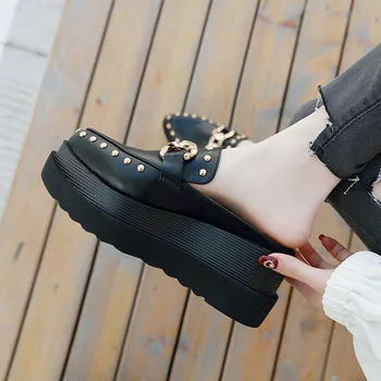 Klini Copati Ženske Zakovice Platformo Mul Opozoril Toe Čevlji Kovinski Okras Petah Strani Priložnostne Usnje Loafers Zapatos Mujer