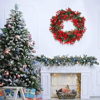 Božični Okraski, Venci, Garland Ornament Umetno Božični Venci Z Listi Zelene, Rdeče Sadje Kup, Vesel Božič